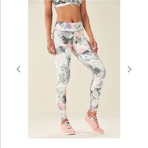 Fabletics Salar Printed Powerhold Leggings